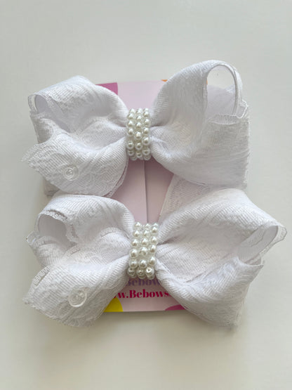 Amanda pearl Lace Bow