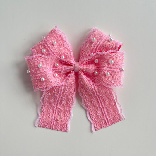 Lace Maddie Bow