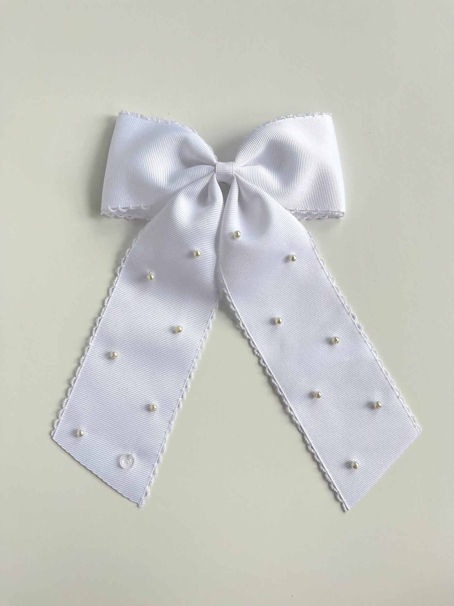 Madison Bow - white special edition limited