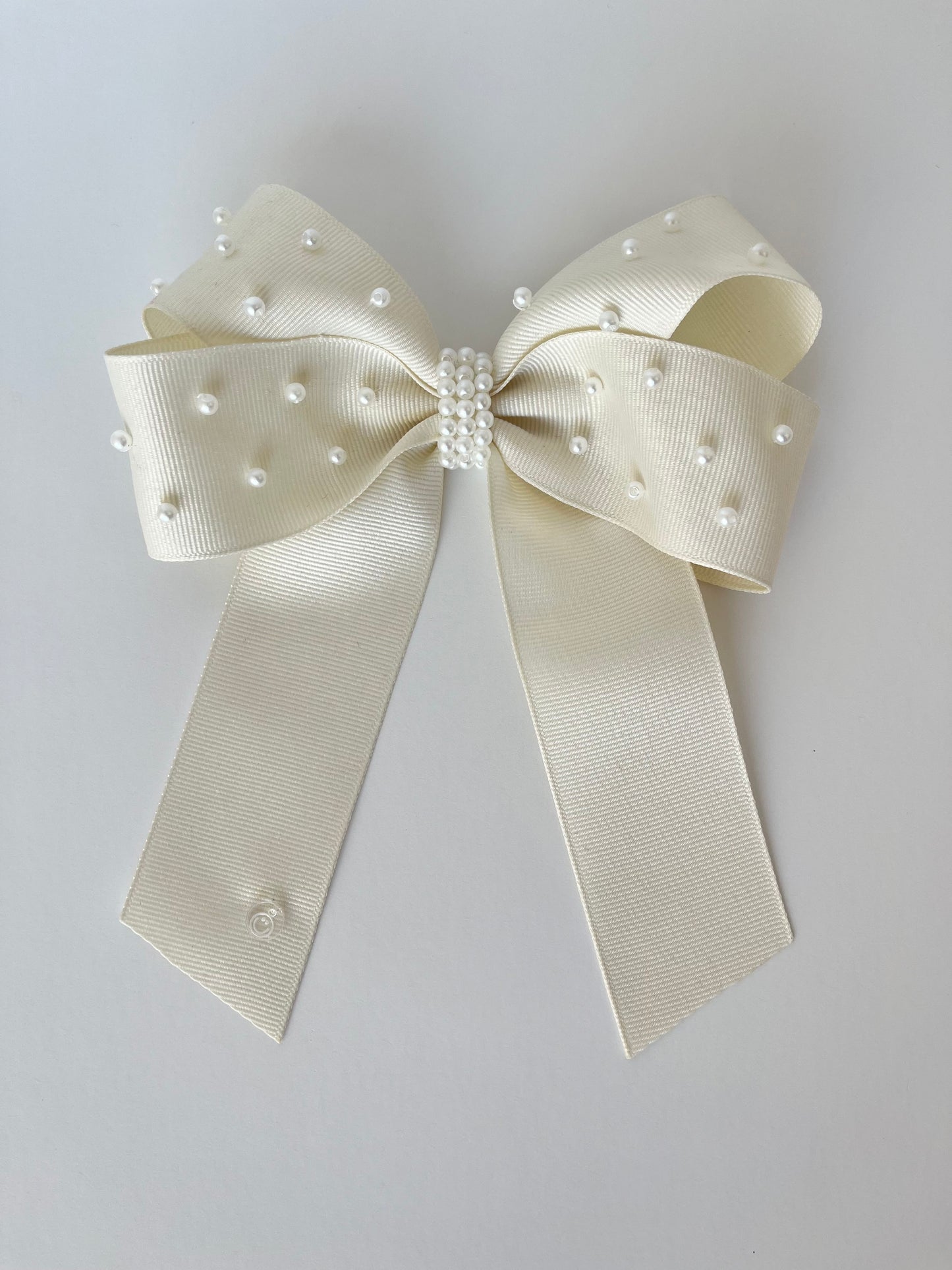 Maddie Pearl Bow